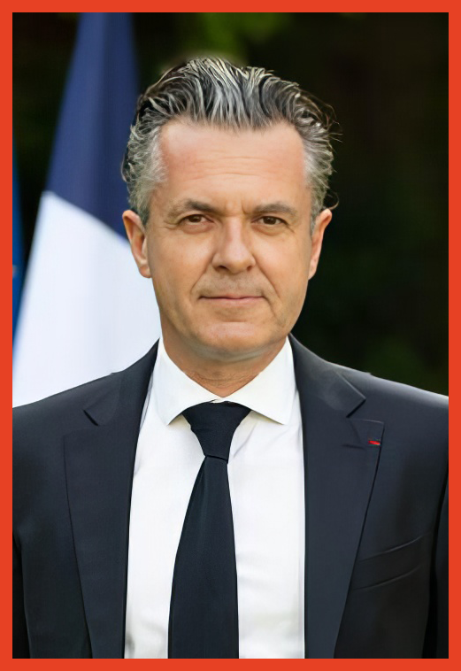 Christophe Béchu, ministre de la Transition écologique 
et de la Cohésion des territoires.